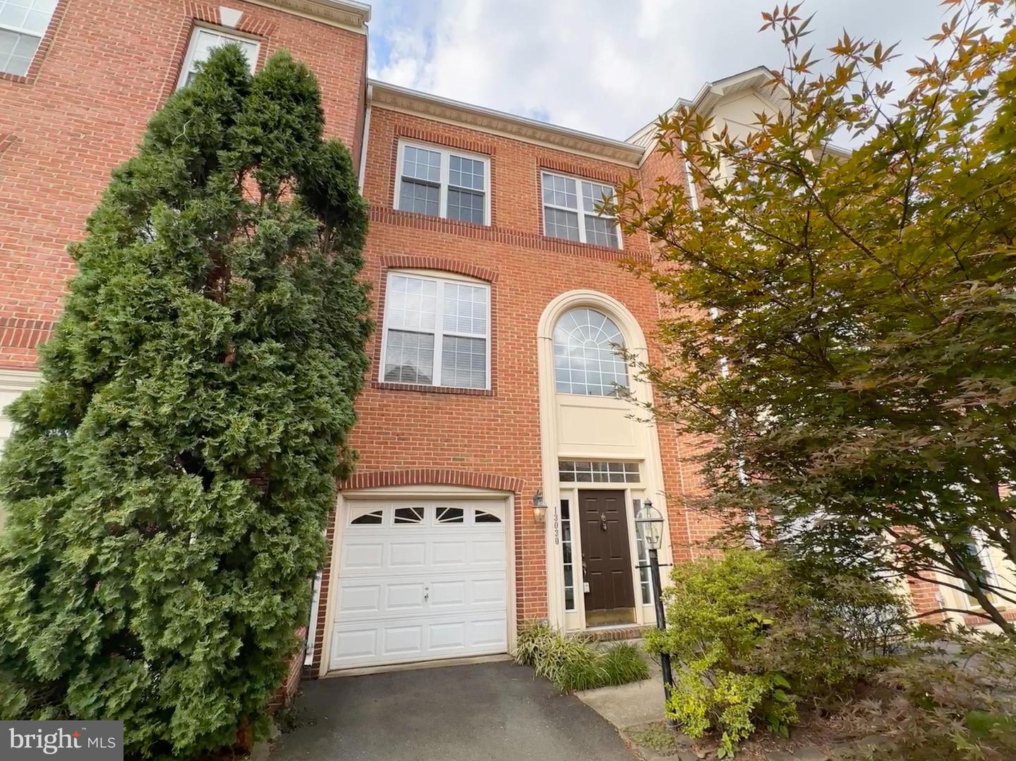 View Herndon, VA 20171 townhome