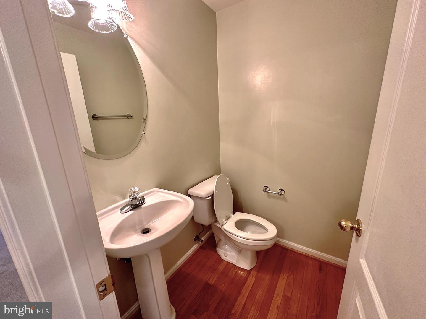 Photo 15 of 36 of 13030 Park Crescent Cir townhome