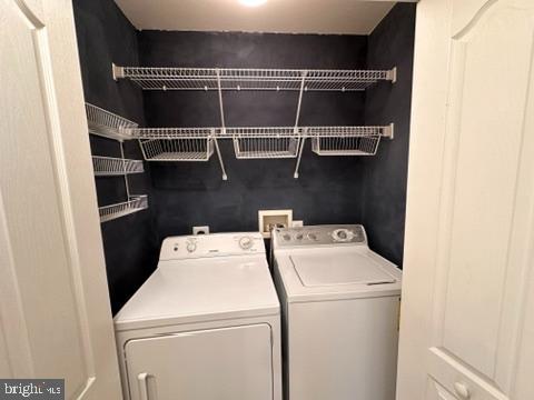 Photo 28 of 36 of 13030 Park Crescent Cir townhome