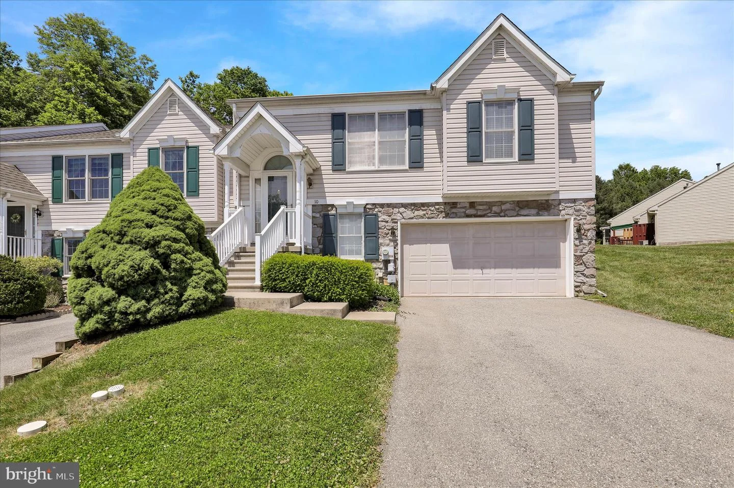 10 Creekside Drive, Millersville, PA, 17551