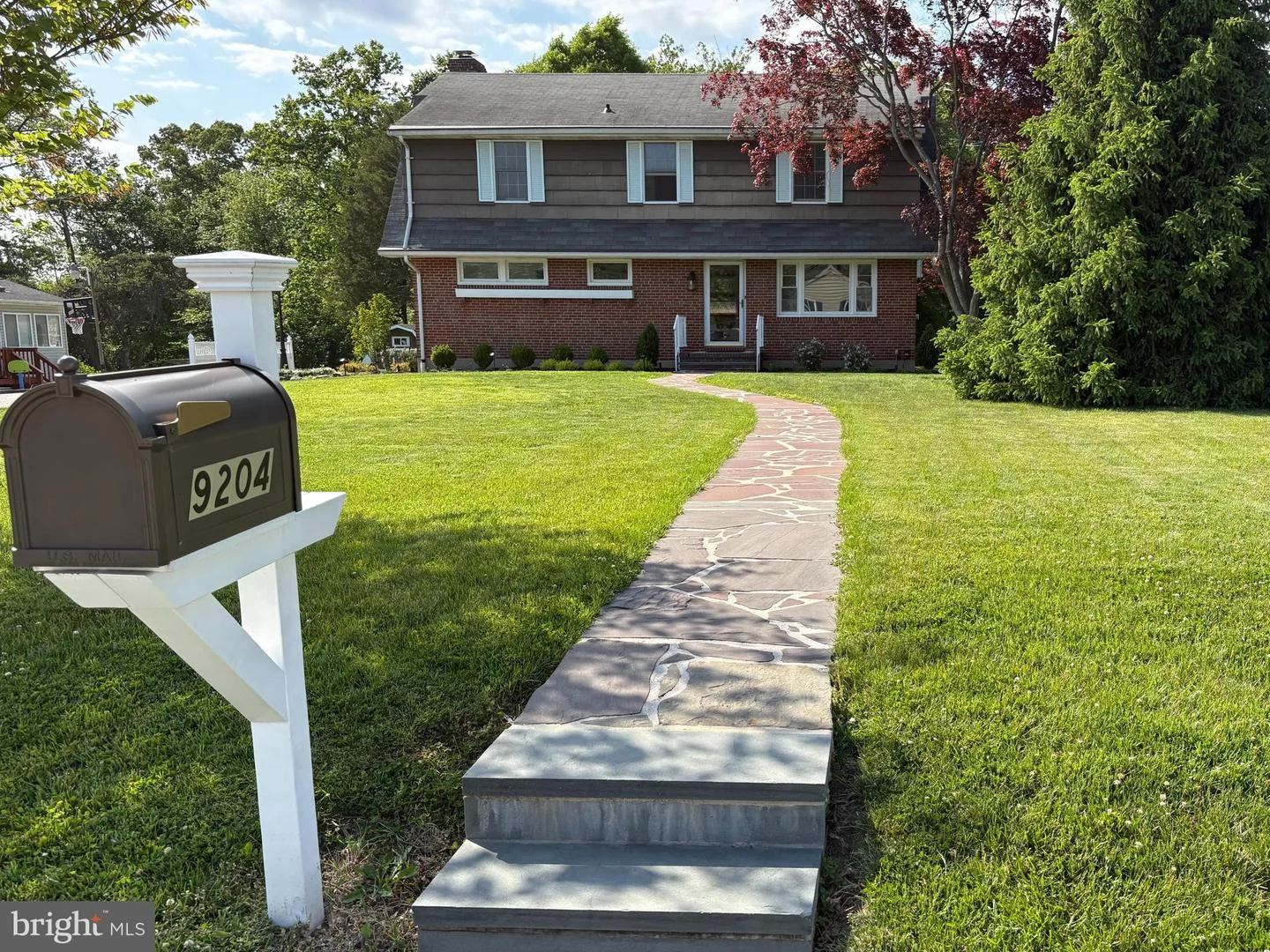9204 Snyder Lane