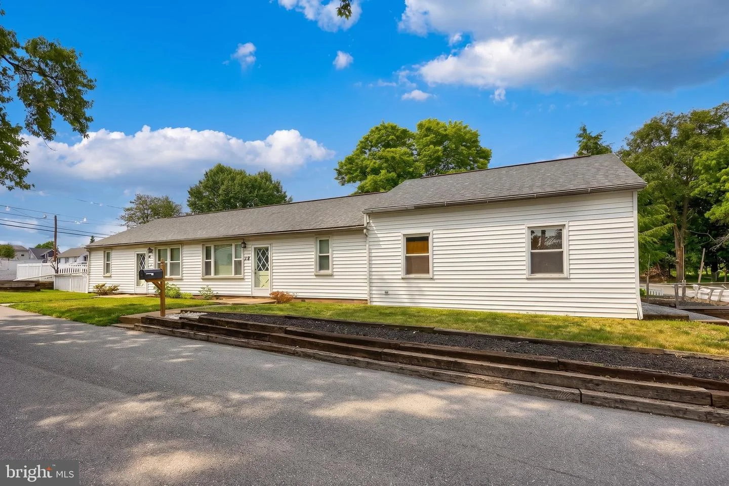 205 Peach Street, Harrisburg, PA, 17112