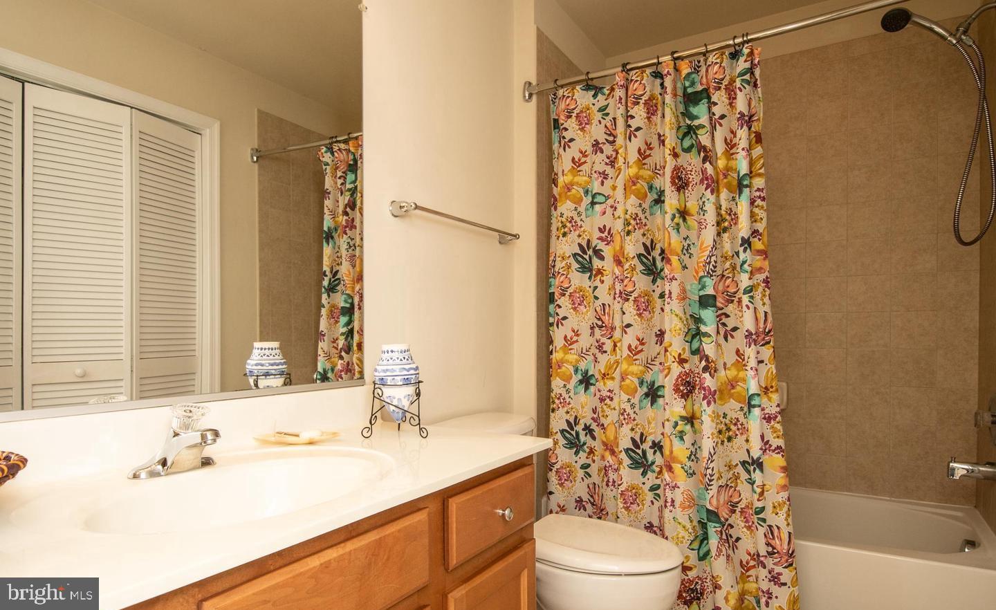 Photo 25 of 30 of 20914 Houseman Ter townhome