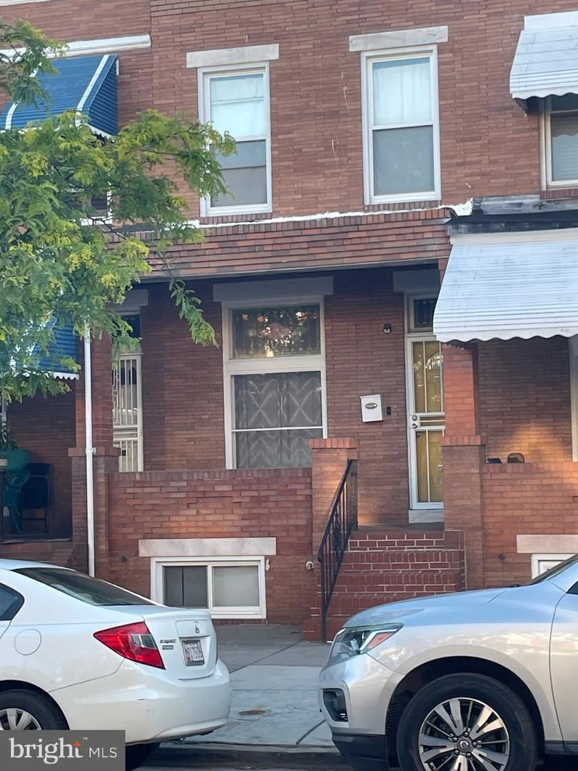 822 N Linwood Avenue