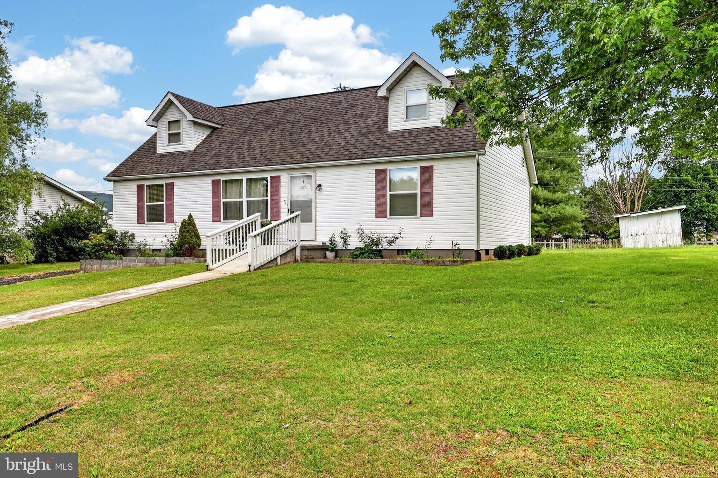 5821 Robin Street, Mount Jackson, VA, 22842
