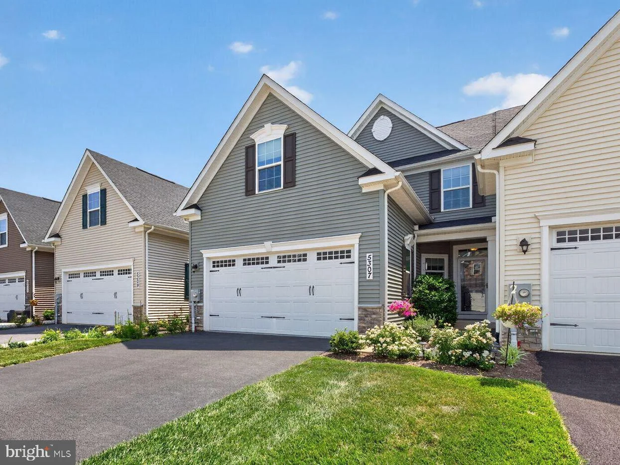 5307 Crape Myrtle Drive