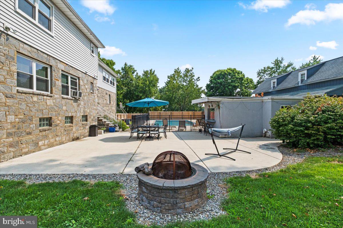 Photo 55 of 56 of 130 Greenleigh Ct house