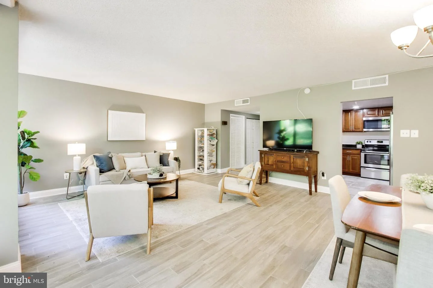 6301 Stevenson Avenue Unit 102