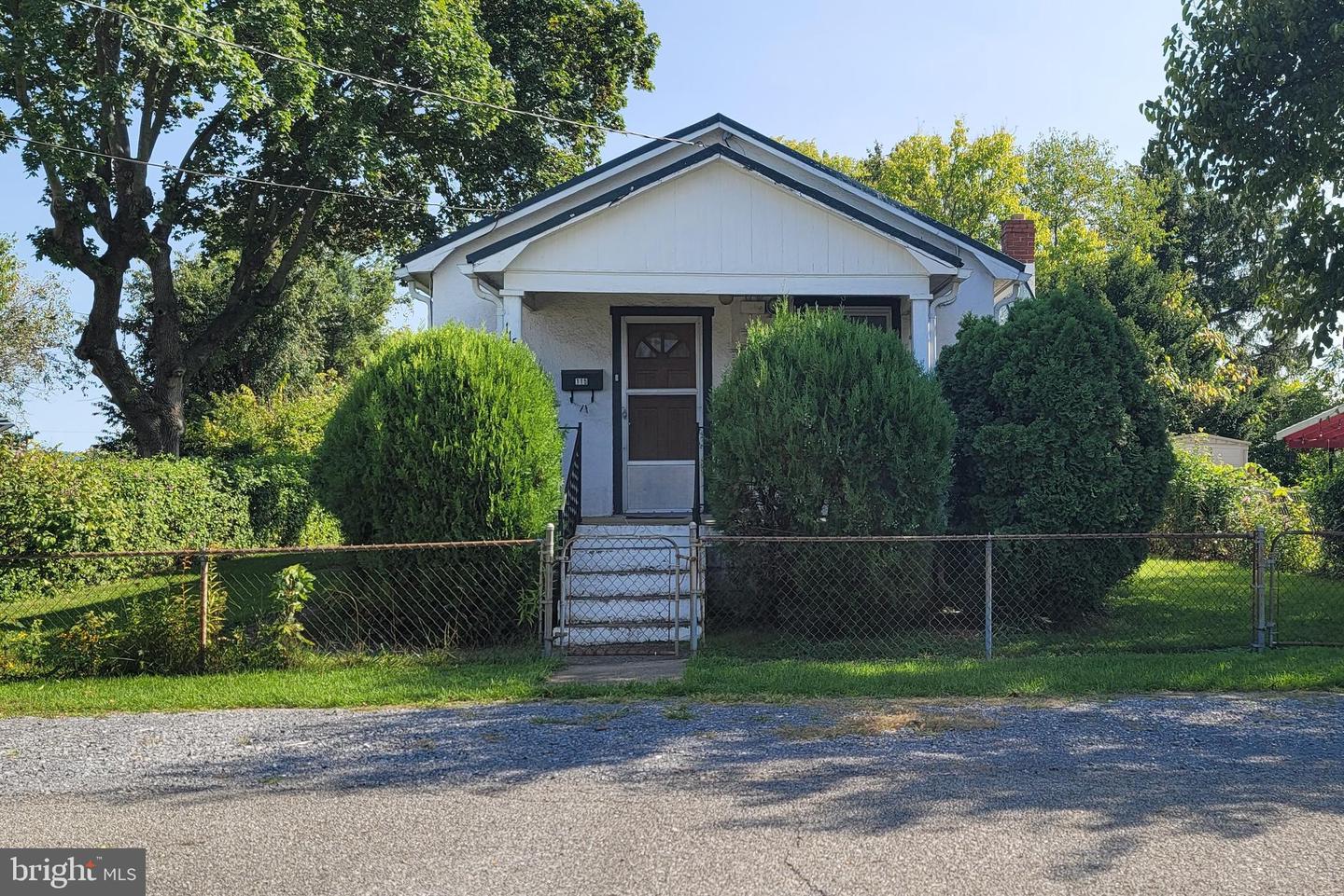View Charles Town, WV 25414 house