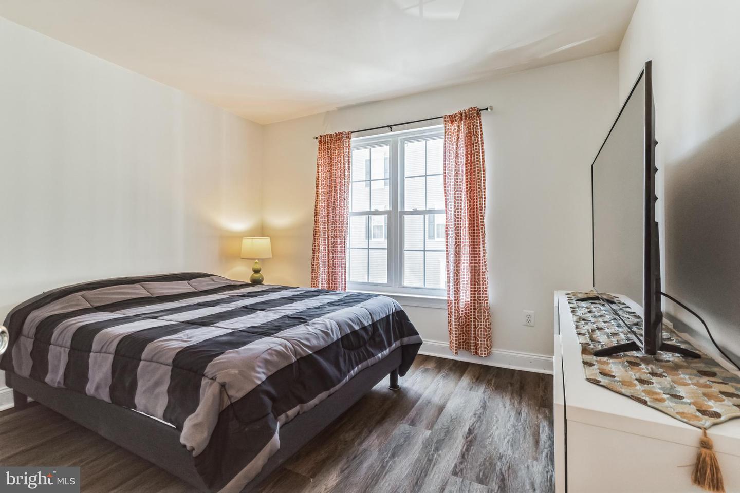 Photo 19 of 30 of 948 Orchard Ridge Dr #100 townhome