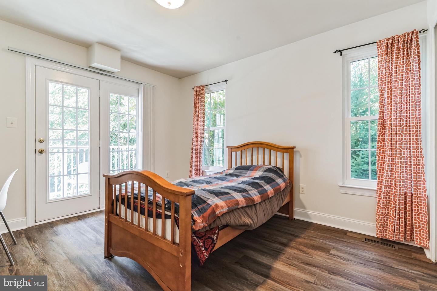 Photo 17 of 30 of 948 Orchard Ridge Dr #100 townhome
