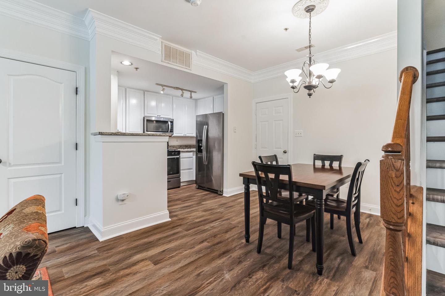 Photo 11 of 30 of 948 Orchard Ridge Dr #100 townhome