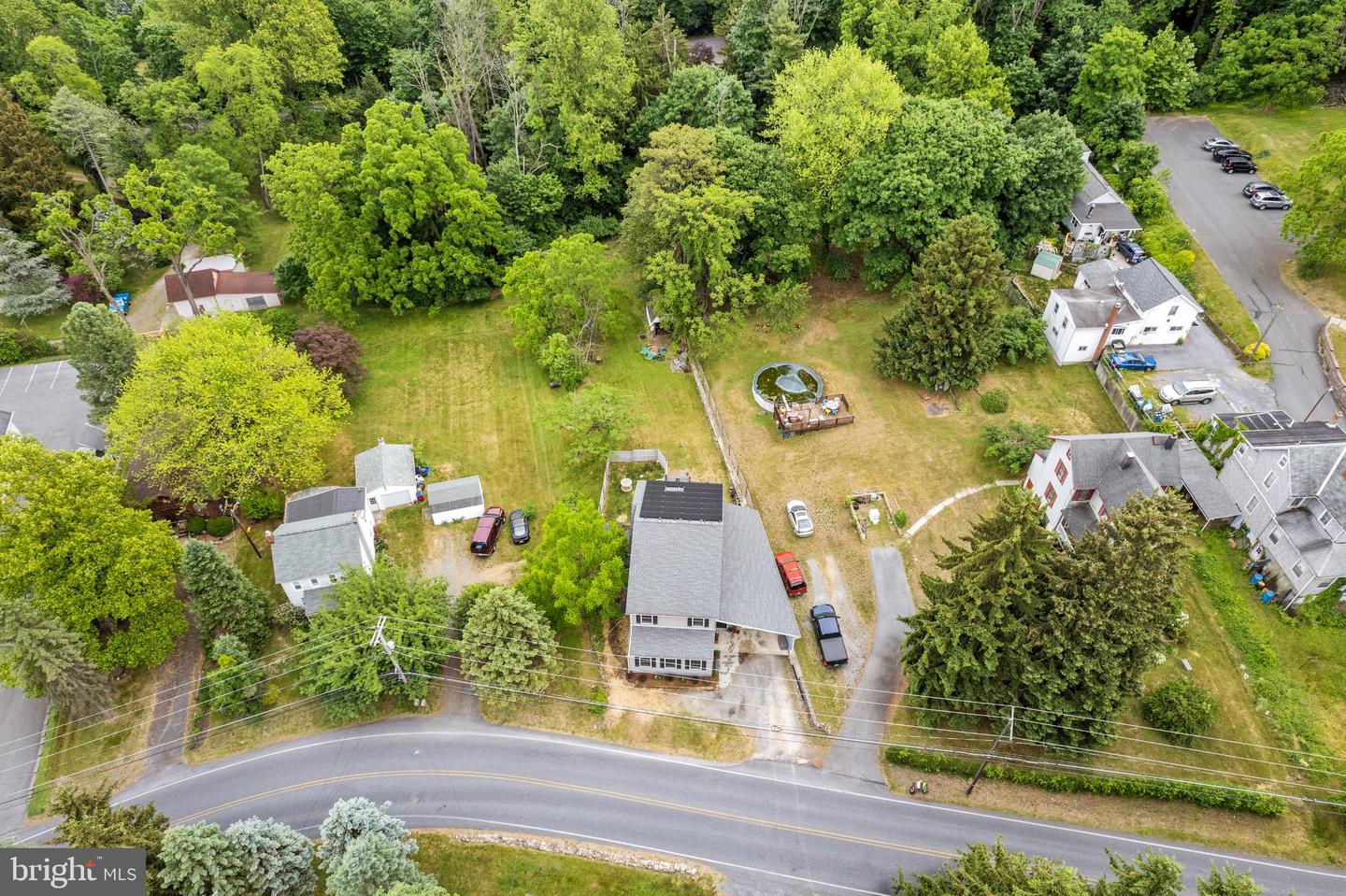 Photo 5 of 27 of 126 N Galen Hall Rd house