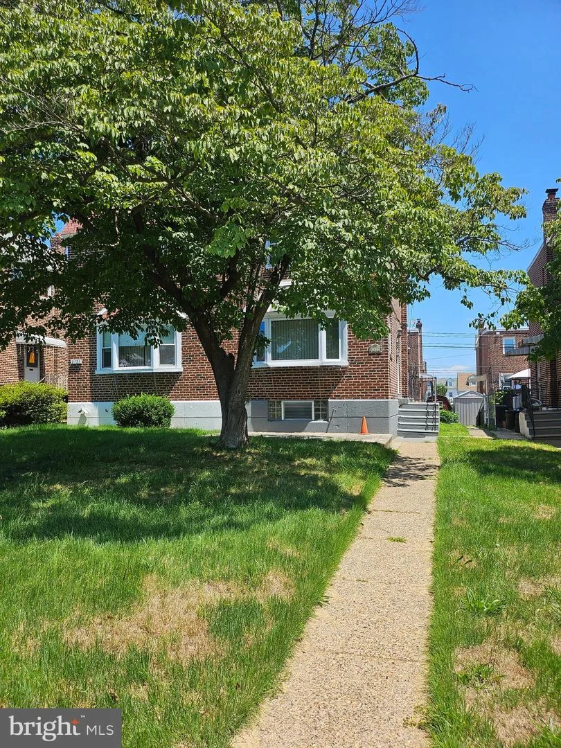 2123 Loney Street