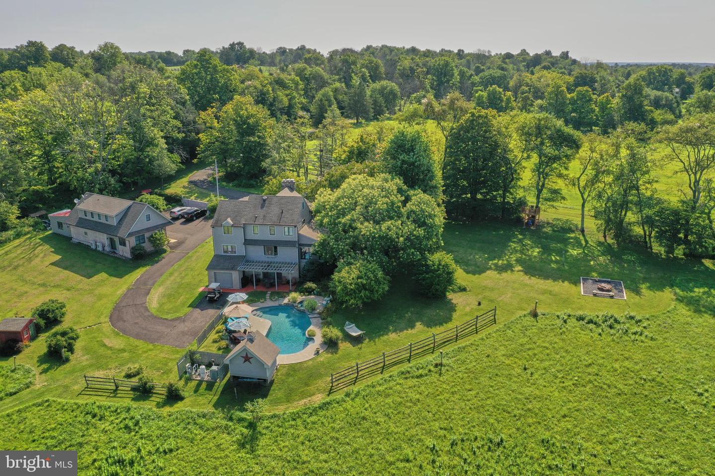 110 Clay Ridge Rd