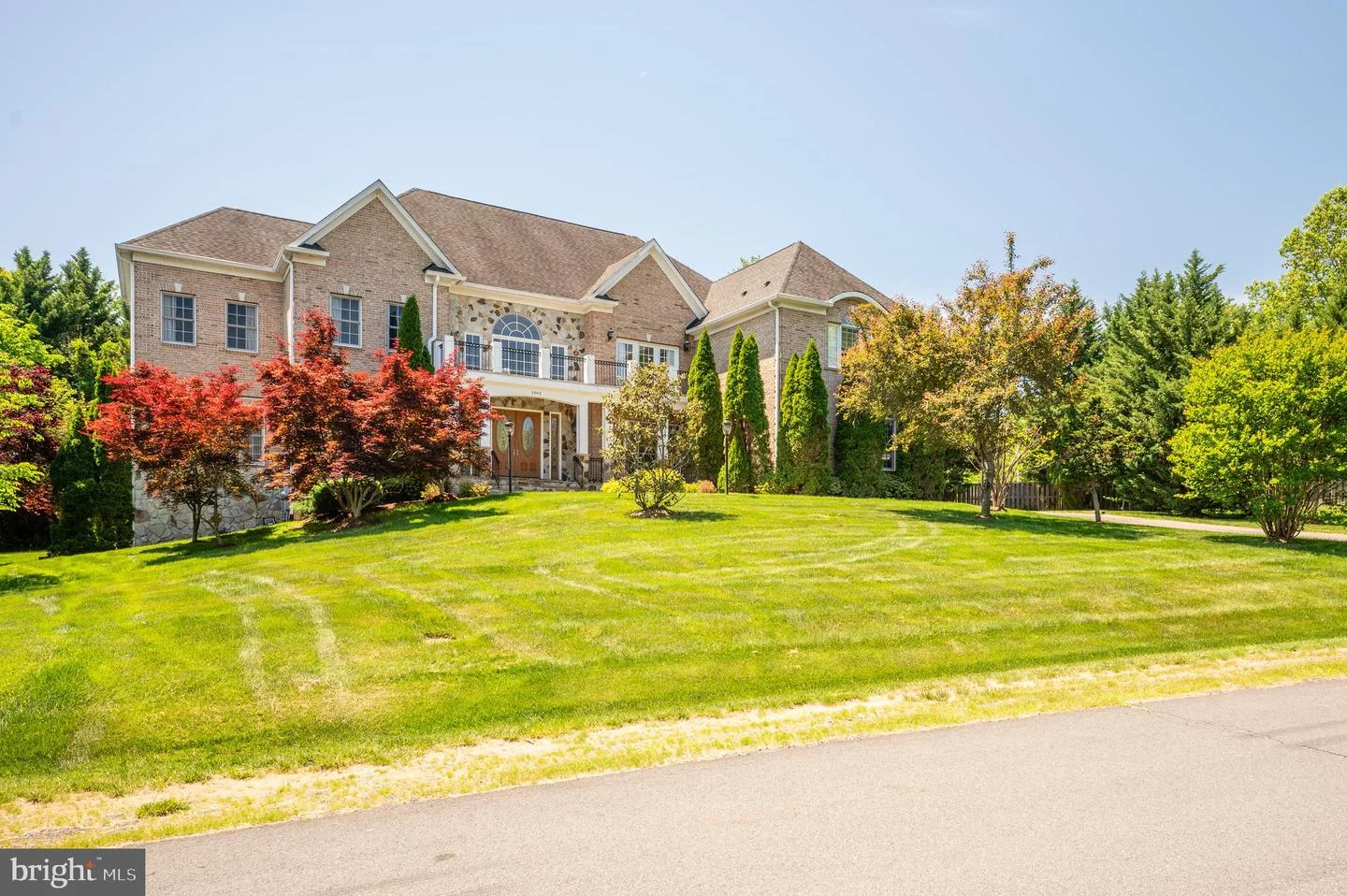 1002 Sherman Court