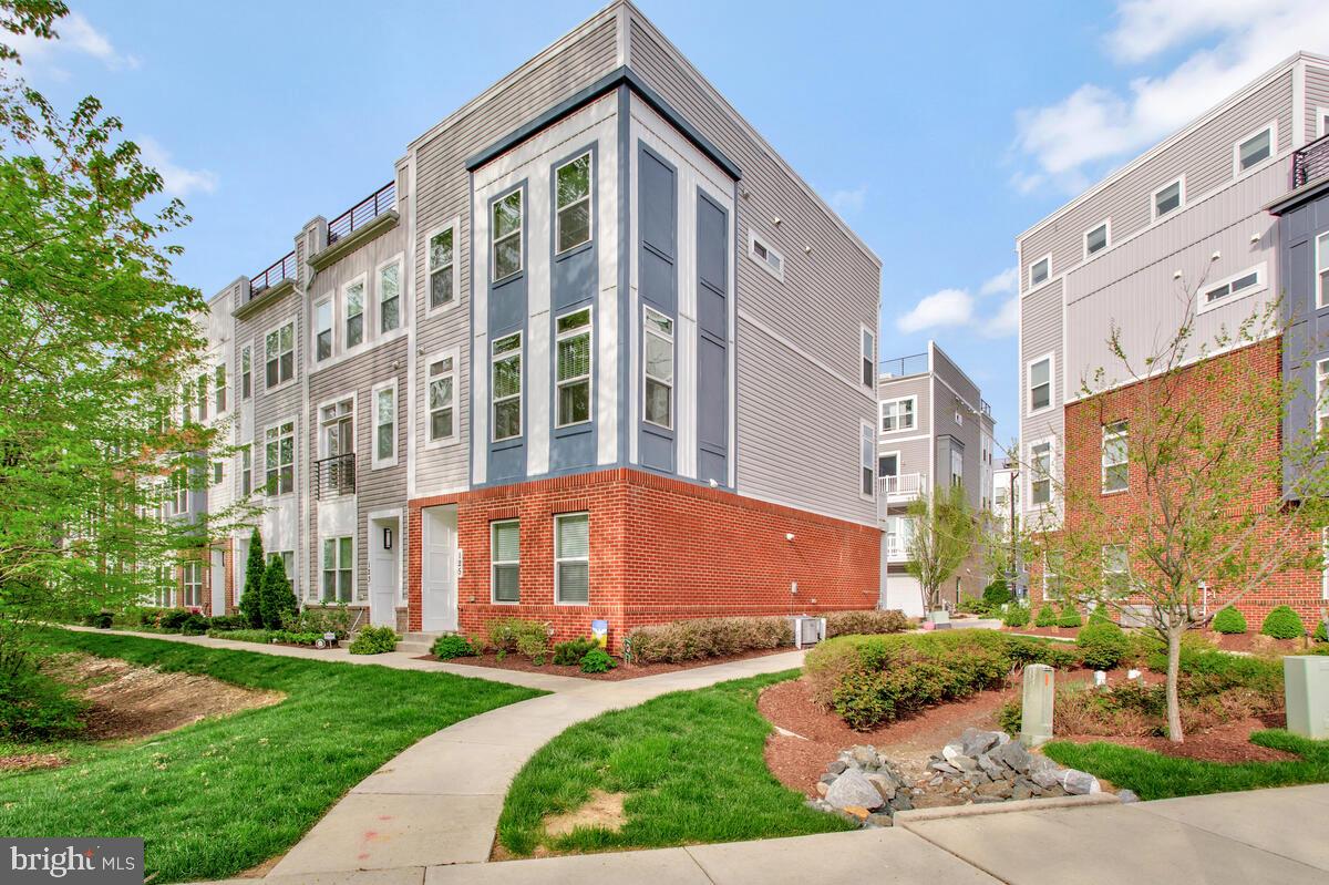 125 Lejeune Way