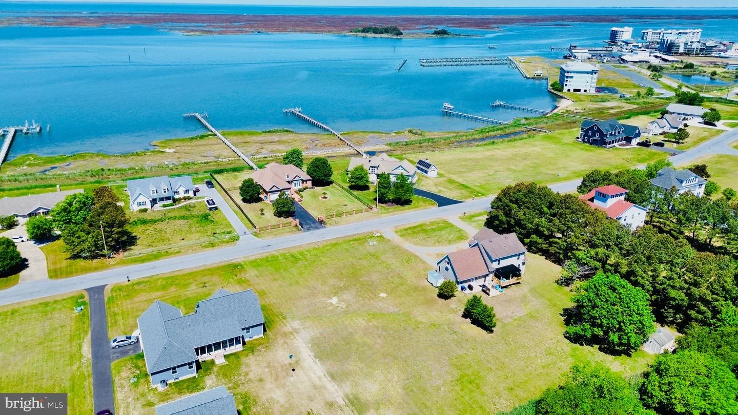 18 Hammock Point