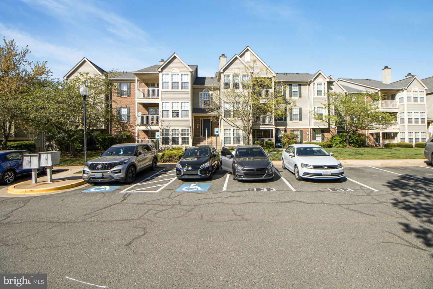 Photo 40 of 41 of 13103 Briarcliff Ter #10-1006 condo