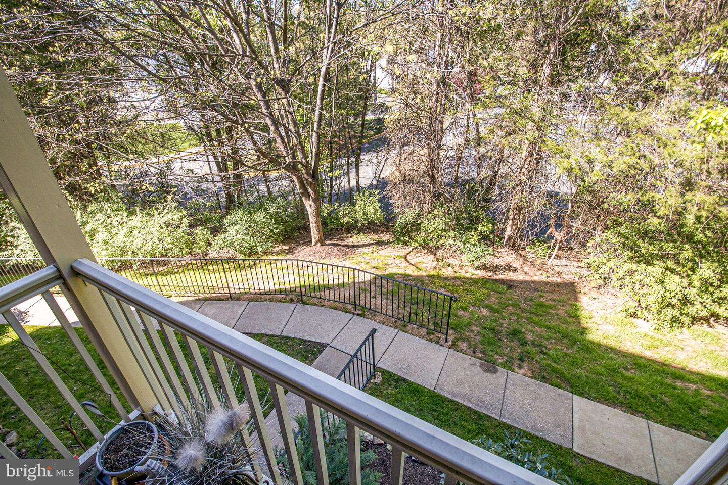Photo 22 of 41 of 13103 Briarcliff Ter #10-1006 condo