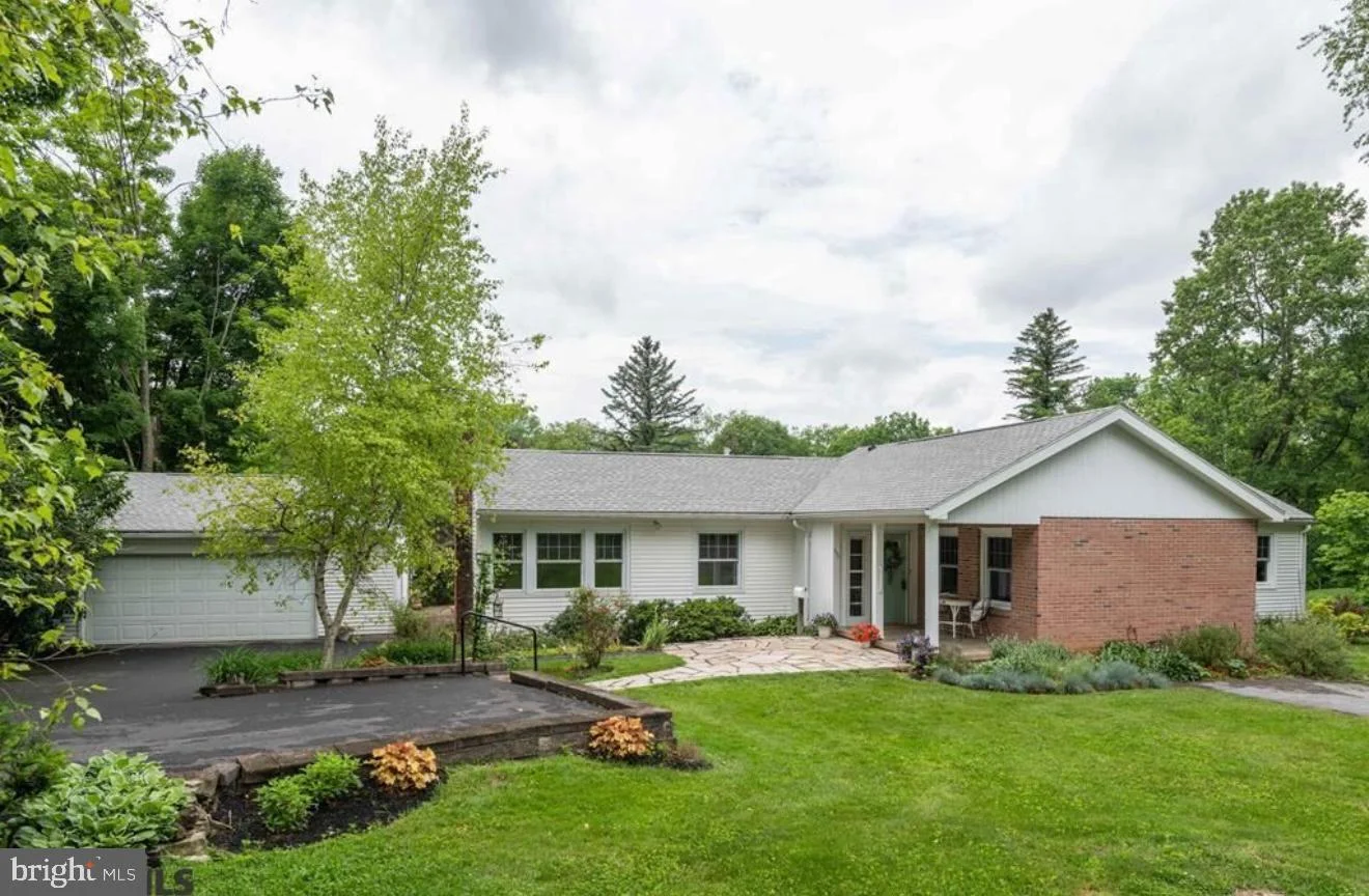 537 Kemmerer Road