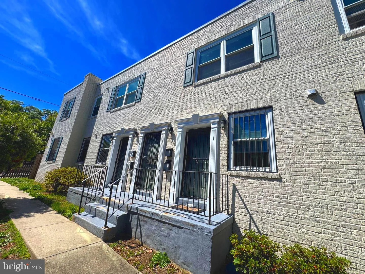 429 60th Street NE Unit 2