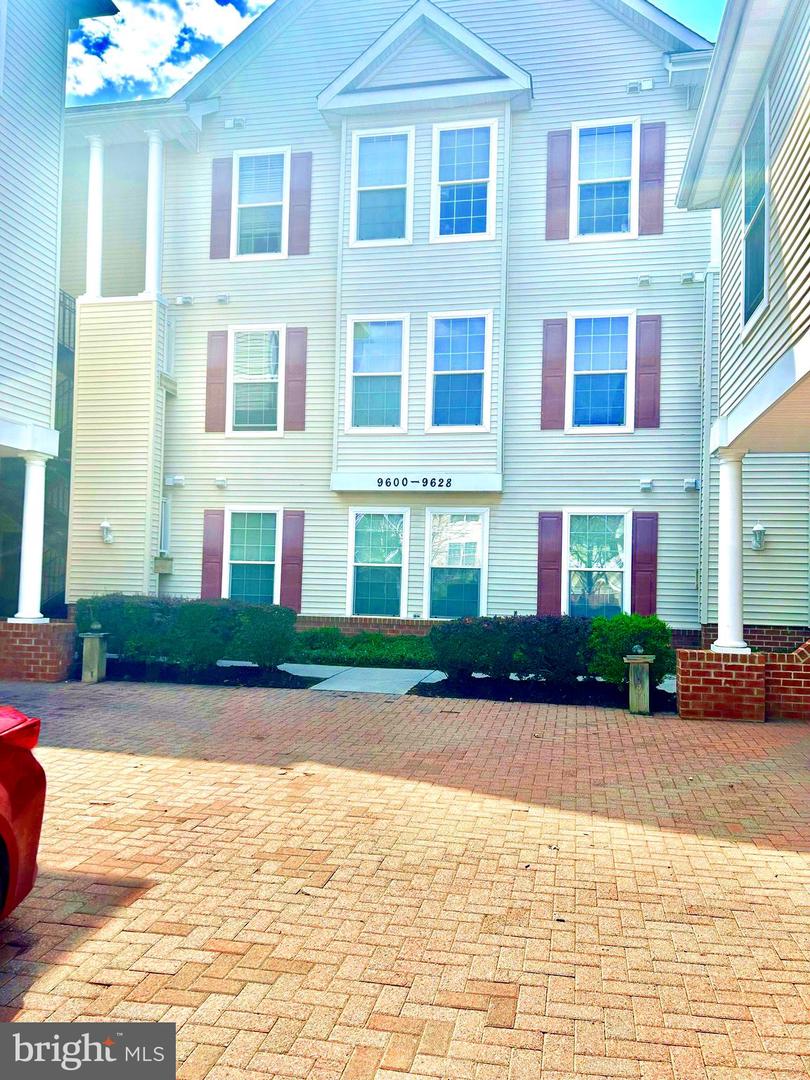 View Owings Mills, MD 21117 condo