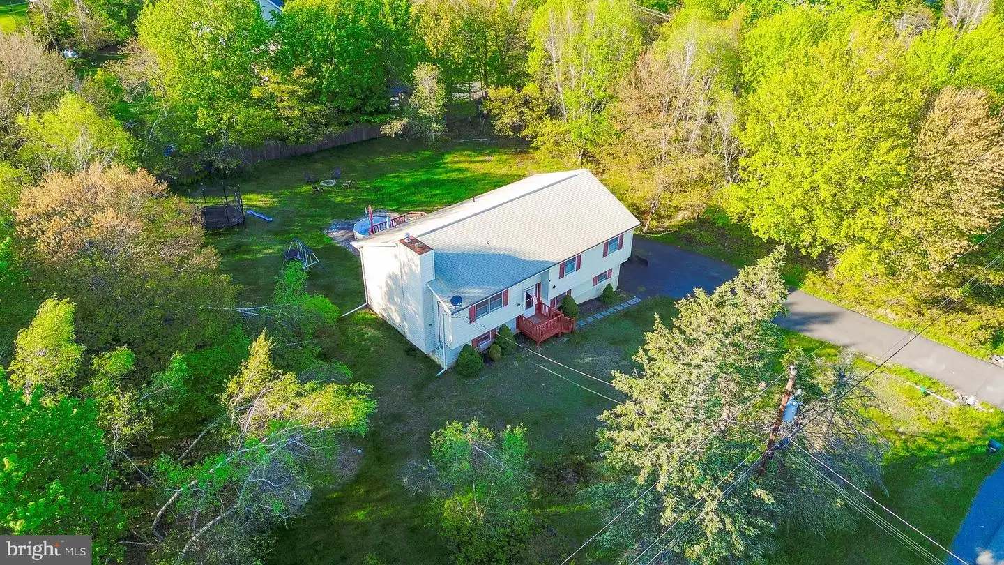 2083 Sun Valley Drive, Blakeslee, PA, 18610