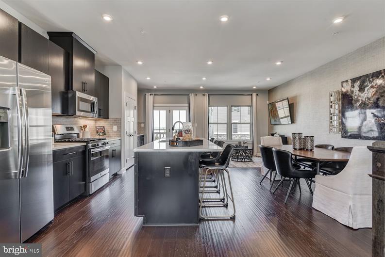 Photo 3 of 12 of 8270 Goldstone Ct #804c Strauss 4-Level townhome