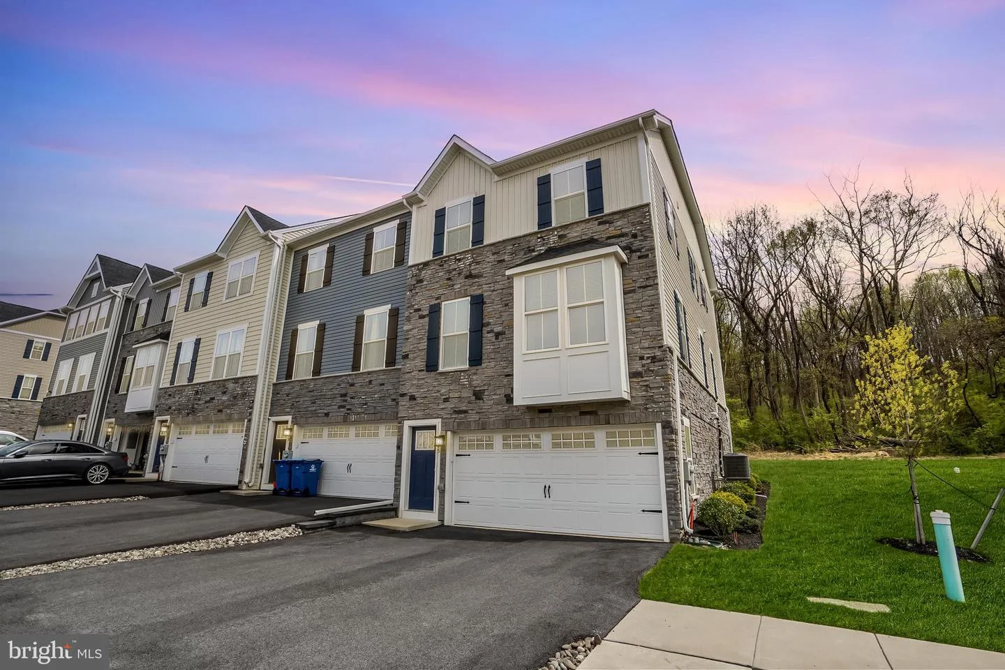 145 Arden Way