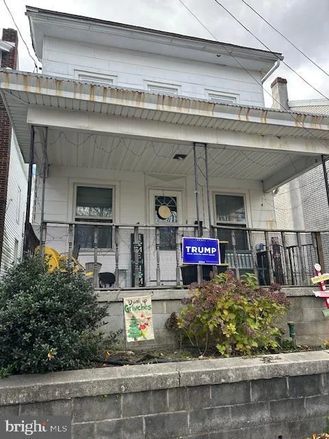 49 Front Street