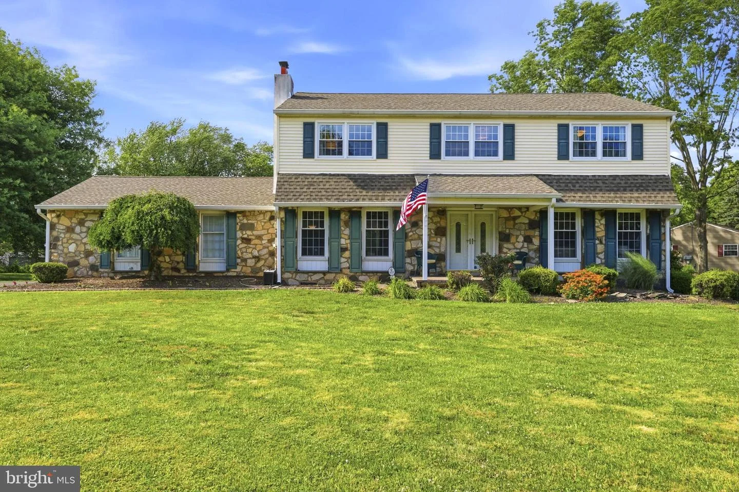 7 Pebble Ridge Road