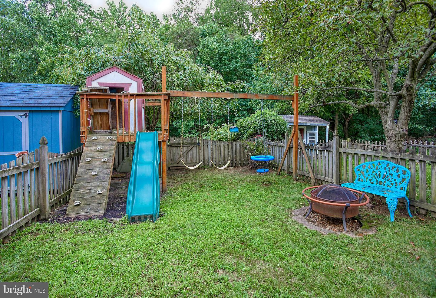 Photo 16 of 33 of 2177 Sewanee Dr townhome