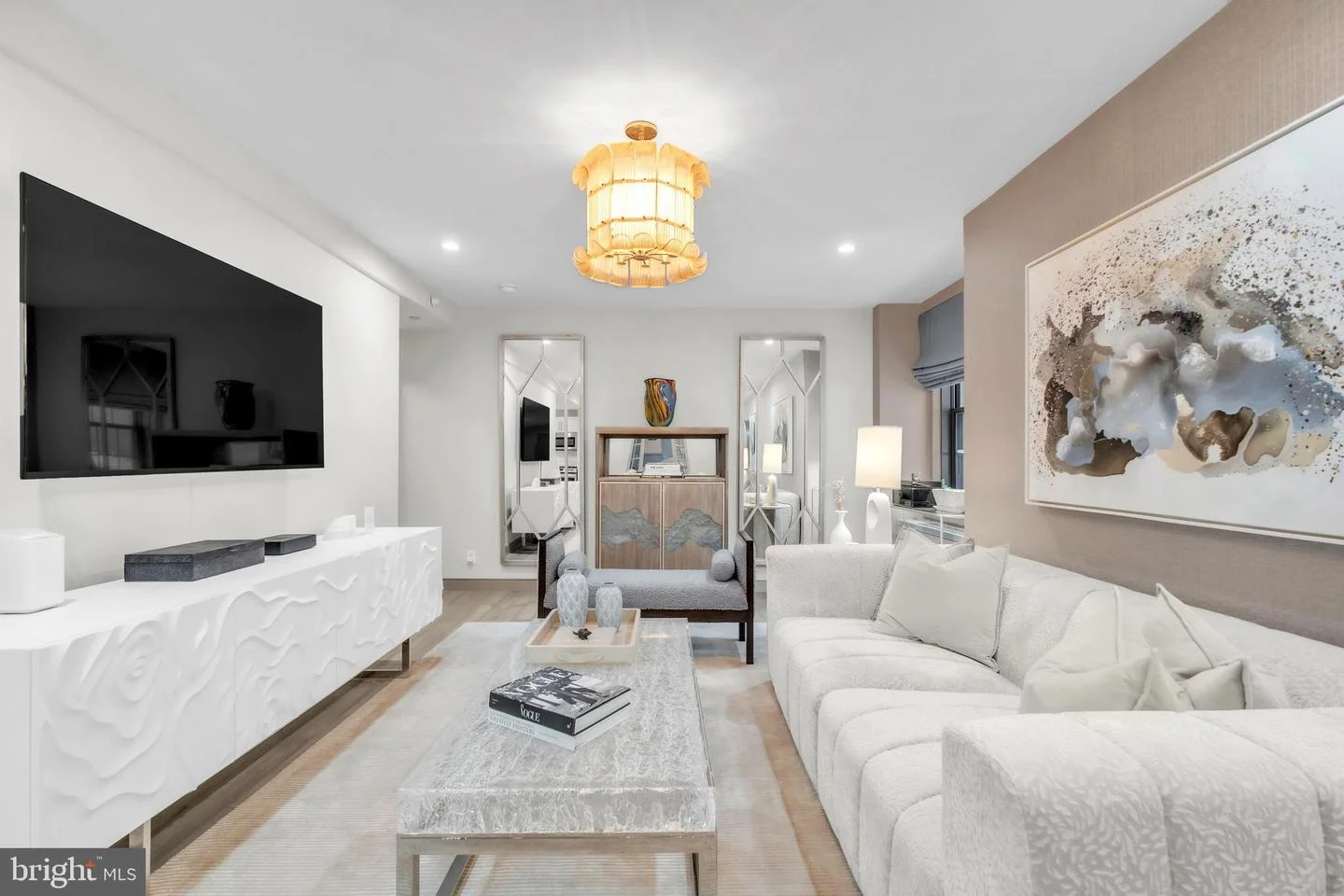 219 S 18th Street Unit 822
