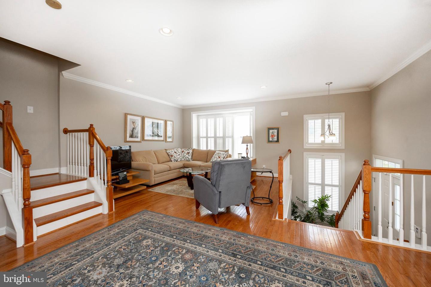 Photo 9 of 45 of 51 Narragansett Ln townhome