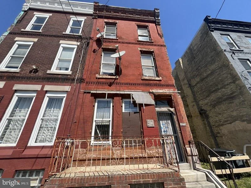 1909 W Norris Street