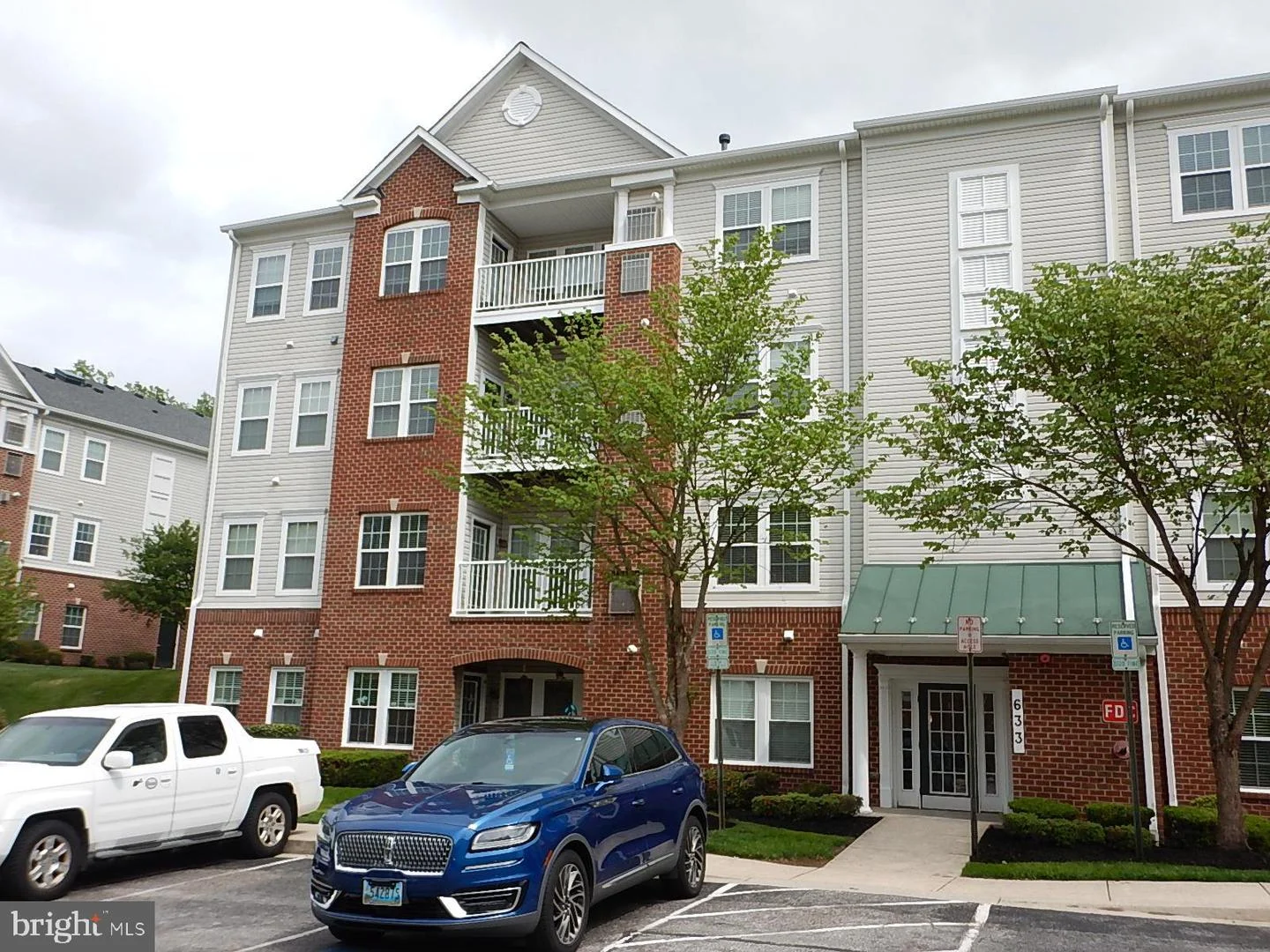 633 Wallingford Road Unit 201