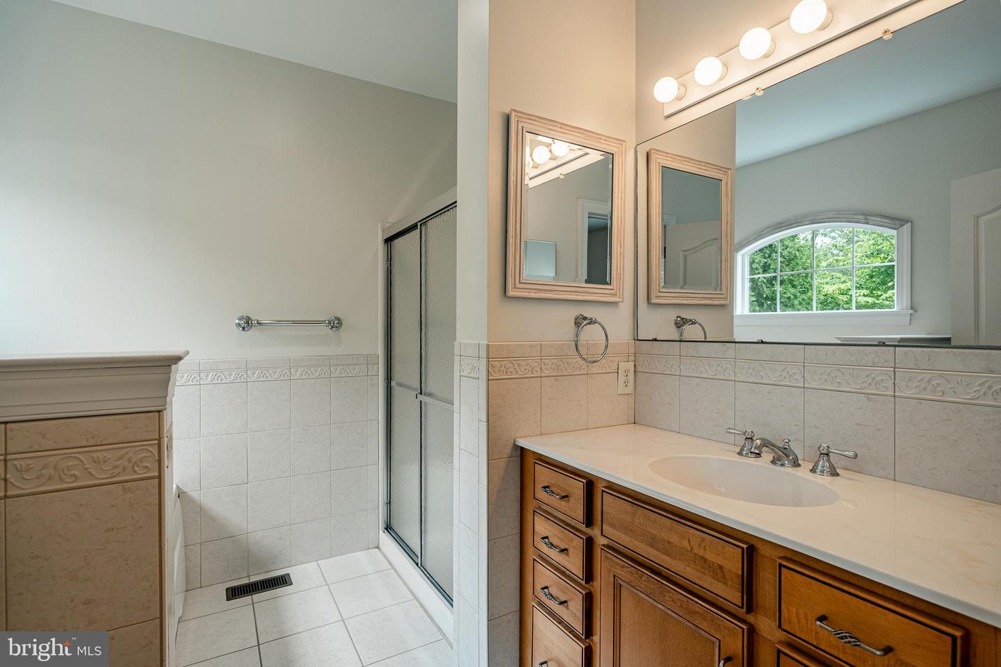 Photo 8 of 24 of 1324 W West Chester Pike #306 condo