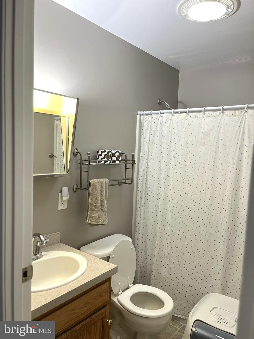 Photo 14 of 21 of 177 Ghaner Dr mobile home
