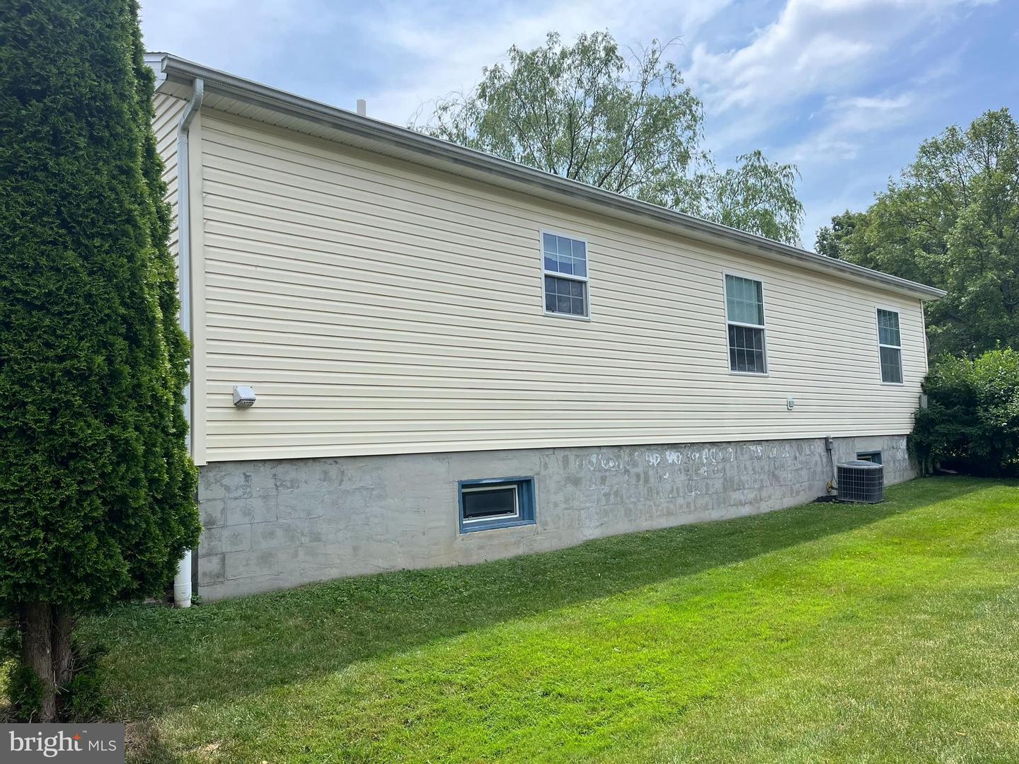 Photo 20 of 21 of 177 Ghaner Dr mobile home