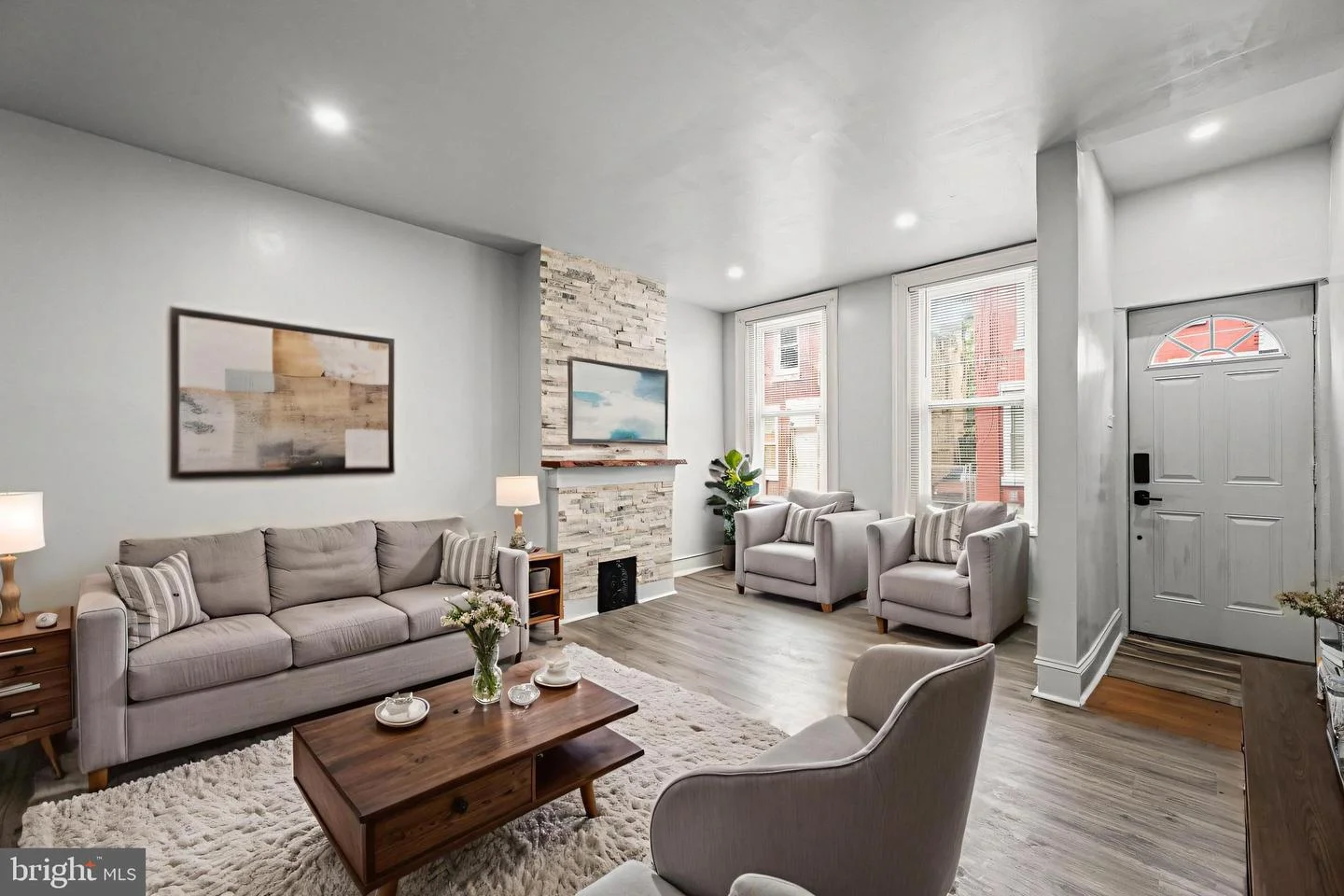 1232 W Sergeant Street
