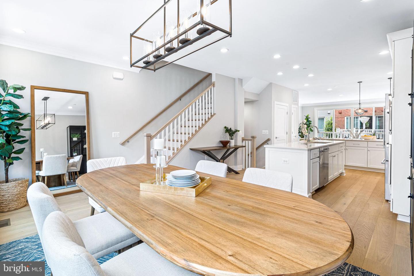 Photo 12 of 41 of 10306 Grosvenor townhome
