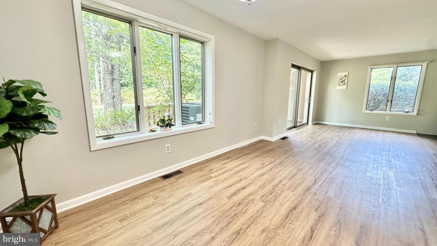 Photo 8 of 30 of 51 Lawrenceville Pennington #202 townhome