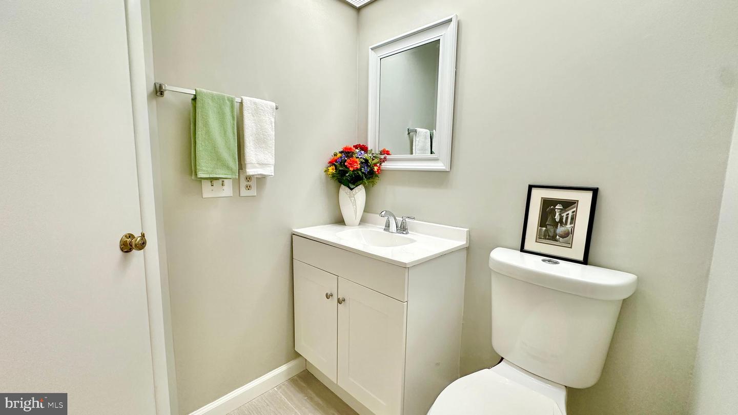 Photo 19 of 30 of 51 Lawrenceville Pennington #202 townhome