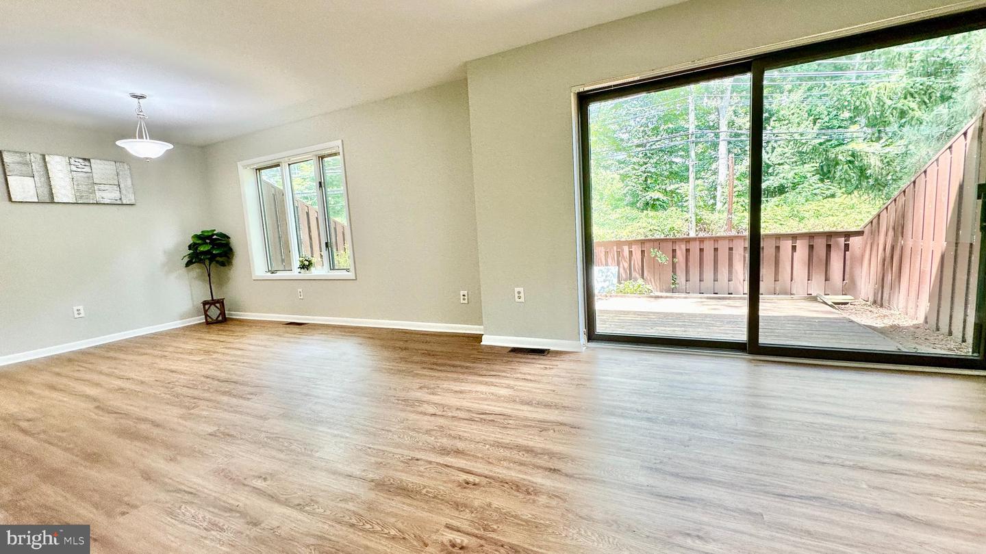 Photo 7 of 30 of 51 Lawrenceville Pennington #202 townhome