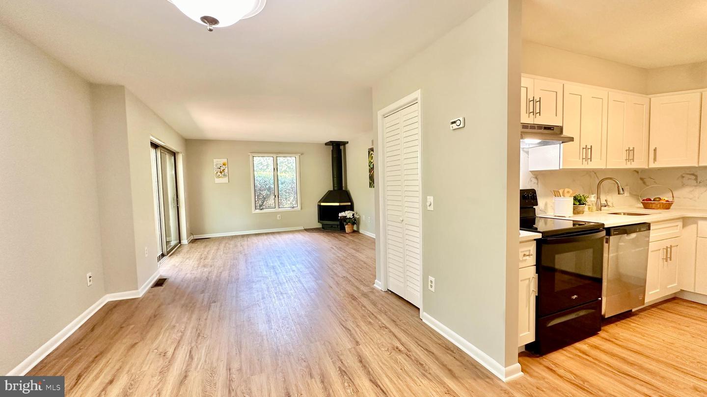Photo 9 of 30 of 51 Lawrenceville Pennington #202 townhome
