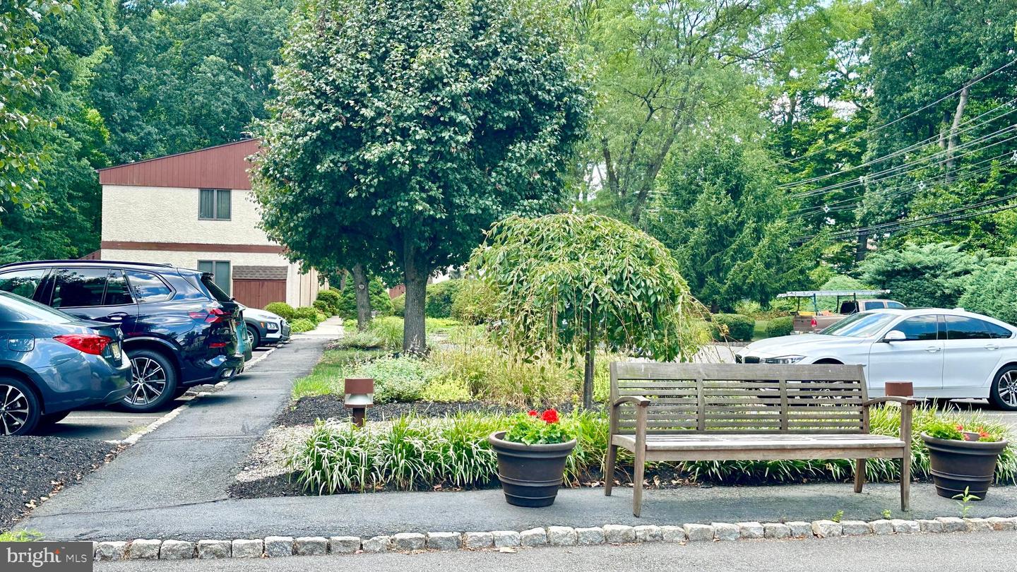 Photo 3 of 30 of 51 Lawrenceville Pennington #202 townhome