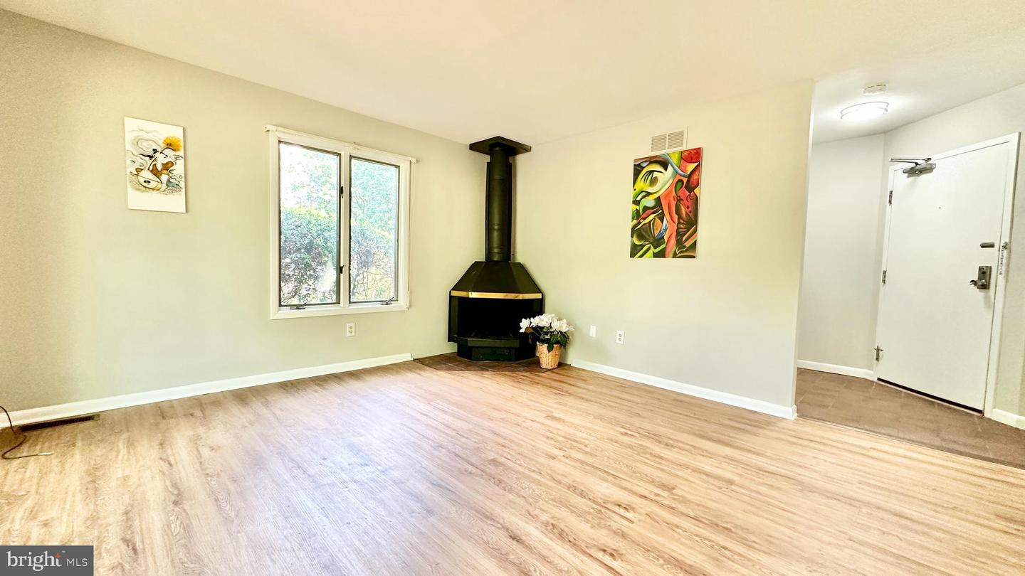 Photo 5 of 30 of 51 Lawrenceville Pennington #202 townhome
