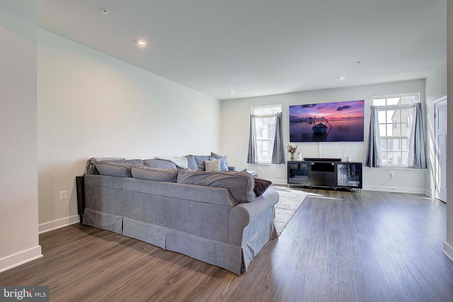 Photo 9 of 41 of 4314 Shirley Rose Ct townhome