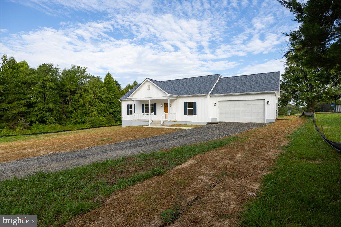 Photo 4 of 47 of 2328 Mt Olive Rd house